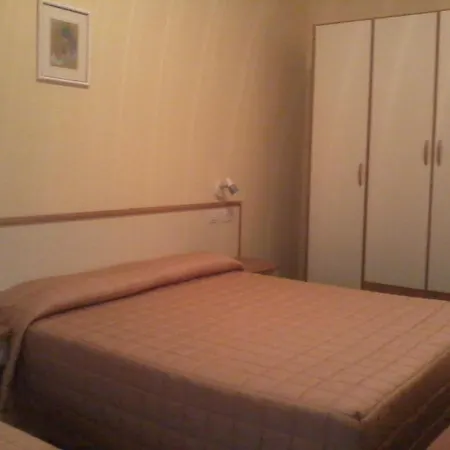 Miravalle 2000 Hotel Lizzano In Belvedere