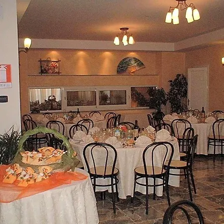 Miravalle 2000 ליצאנו אין בלוודרה