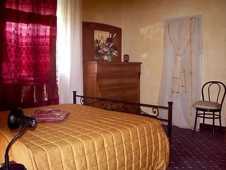 فندق Miravalle 2000 3*