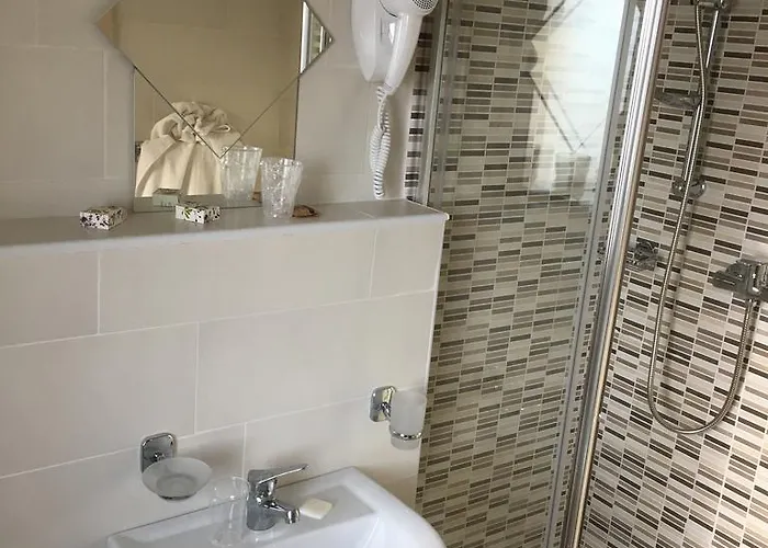 Hotel Miravalle 2000 3*