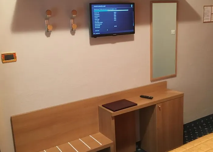 Miravalle 2000 Hotell